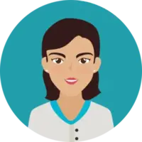 Vrouw, lichte huid, lang donkerbruin haar, wit vest, oorbellen